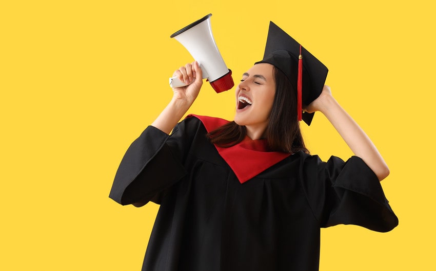 graduation announcement wording