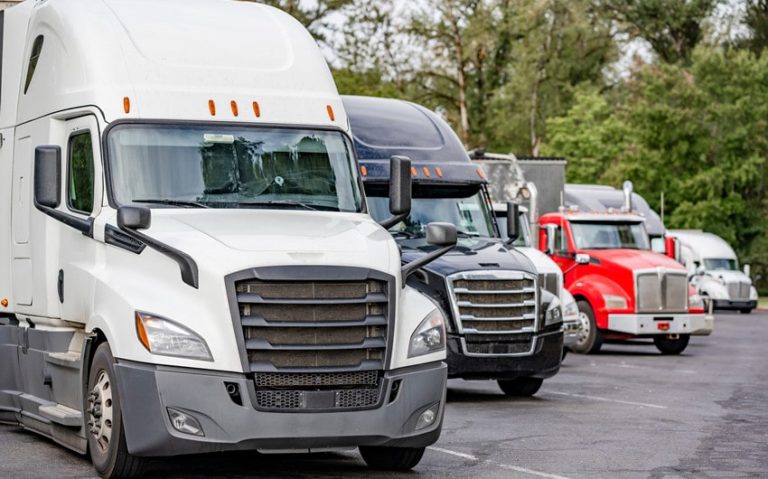 How Cities Can Improve Semi Truck Parking Infrastructure